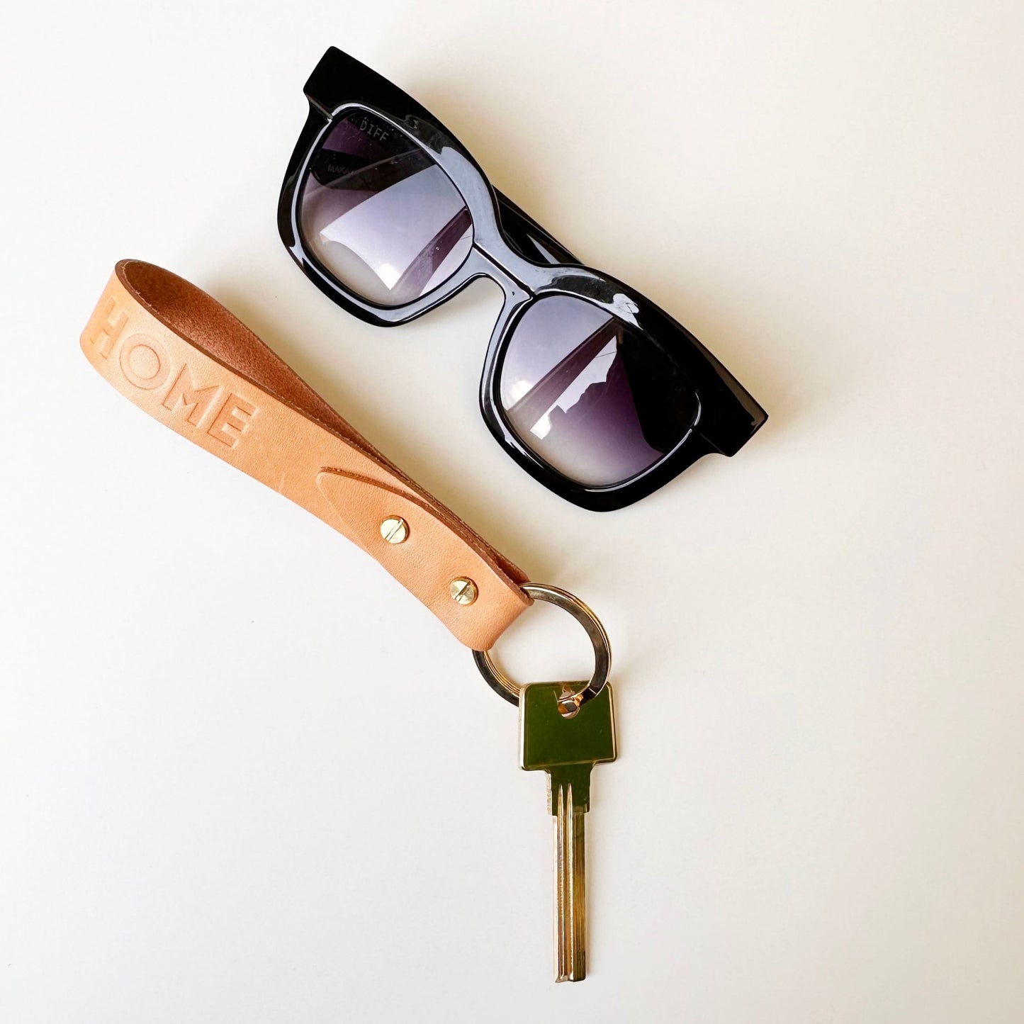 The Big Blanco Key Ring - Tan - Blanco Bags